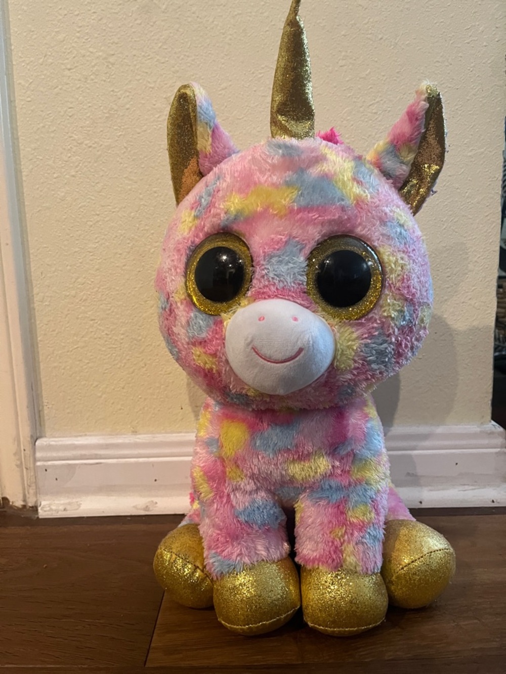 Used Big TY Silk Fantasia Plush Rainbow Pink Unicorn Animal w/t Gold Accents, 17
